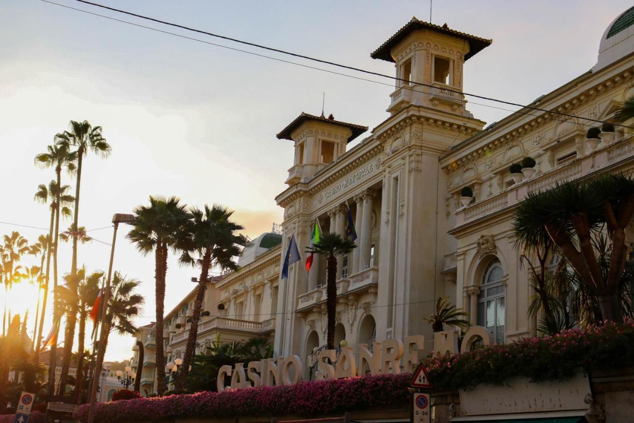 H11 Sanremo Casino - Centro - Parcheggio Leilighet Eksteriør bilde